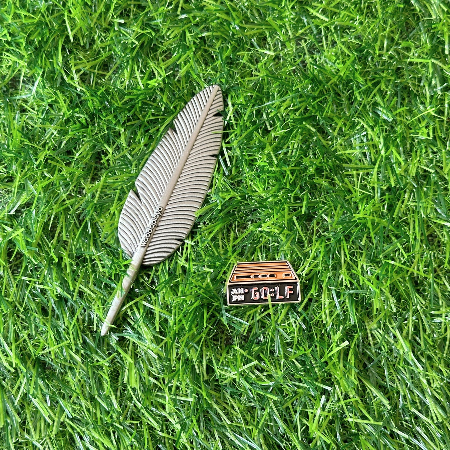 Single Prong Feather Divot Tool