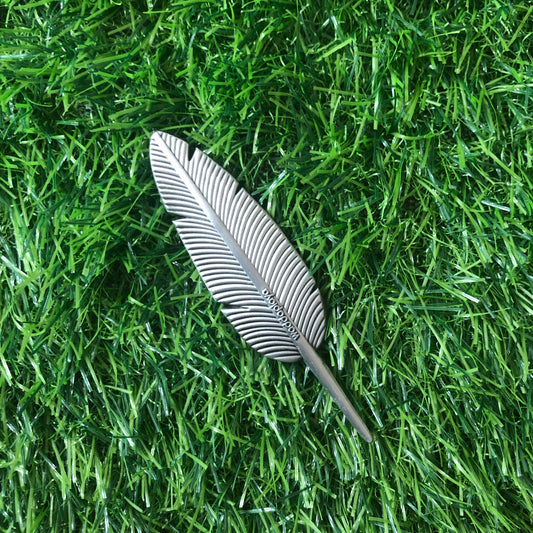 Single Prong Feather Divot Tool